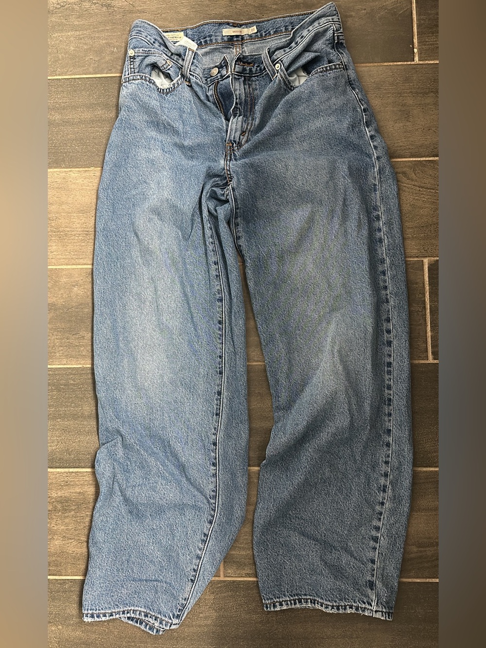 Levi premium